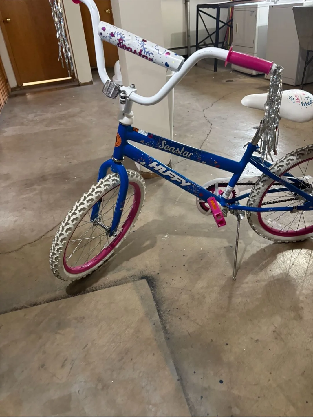 Huffy Seastar Girls BMX Bike 20” thumbnail