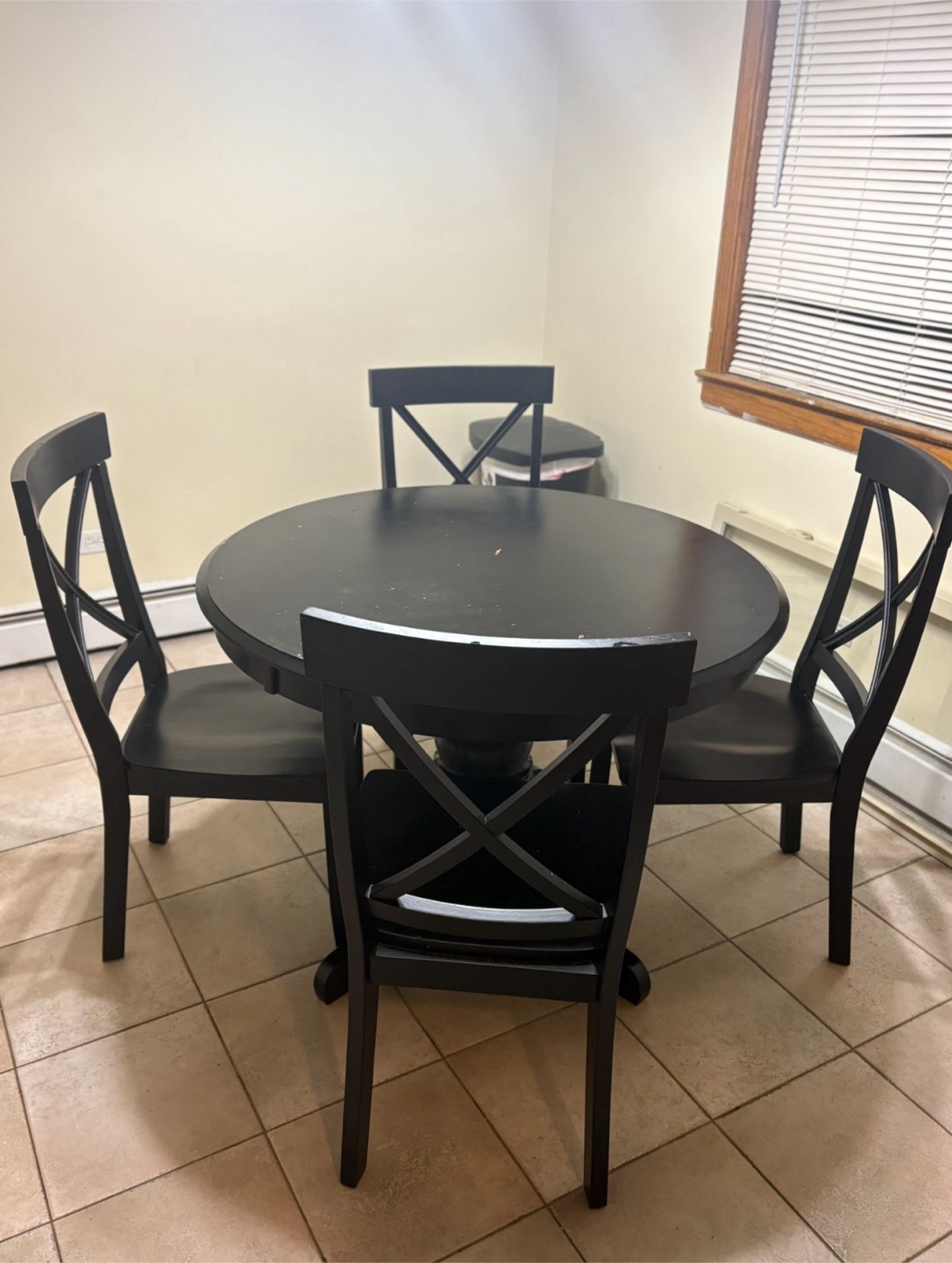 Black Round Dining Table with 4 Chairs