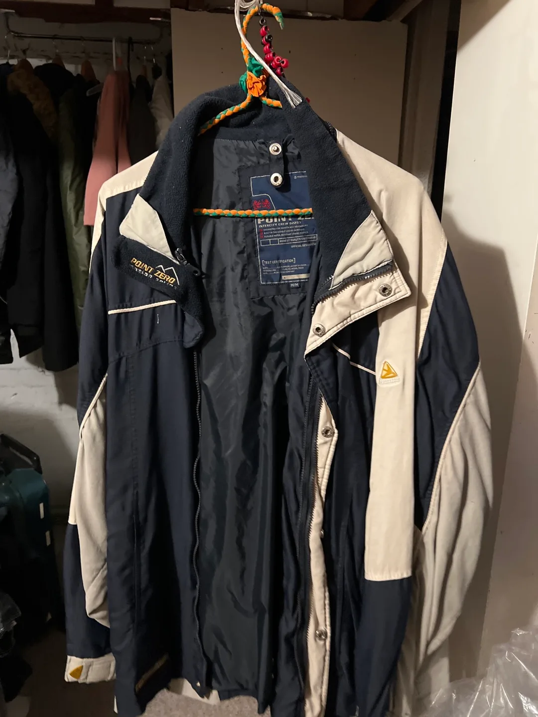 Point Zero Winter Jacket Size M thumbnail