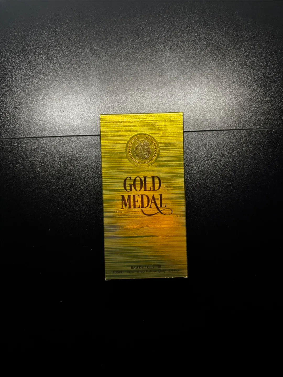 Gold Medal Eau de Toilette 100ml thumbnail