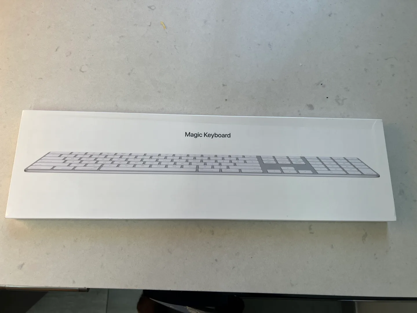 New Apple Magic Keyboard with Numeric Keypad thumbnail