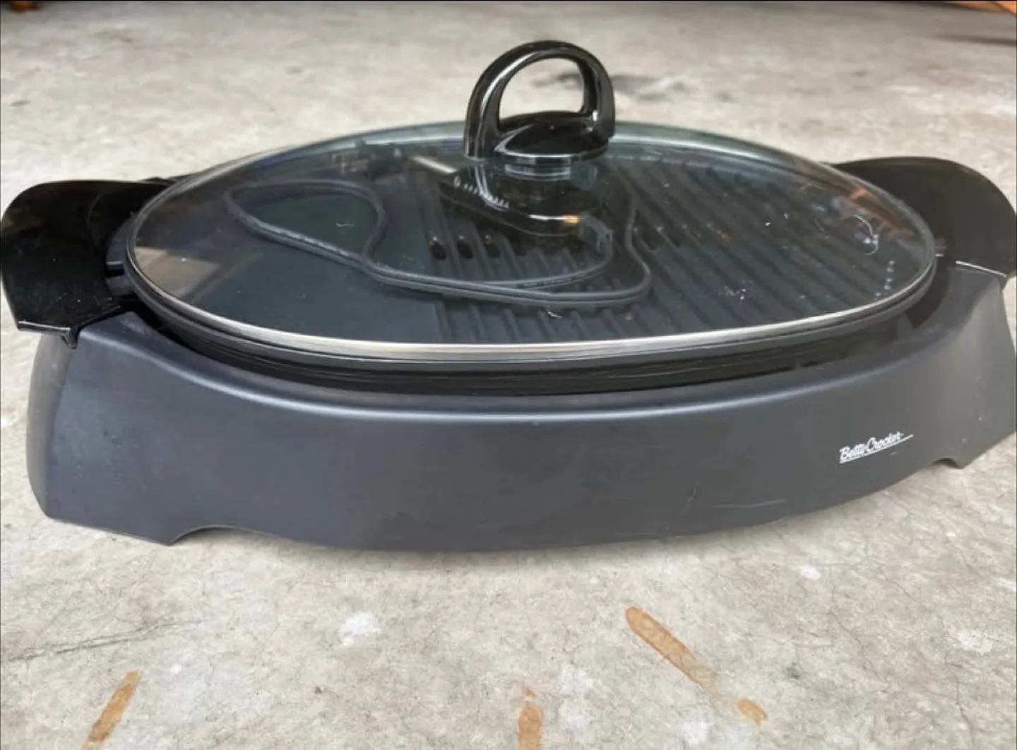 Betty Crocker Electric Griddle thumbnail