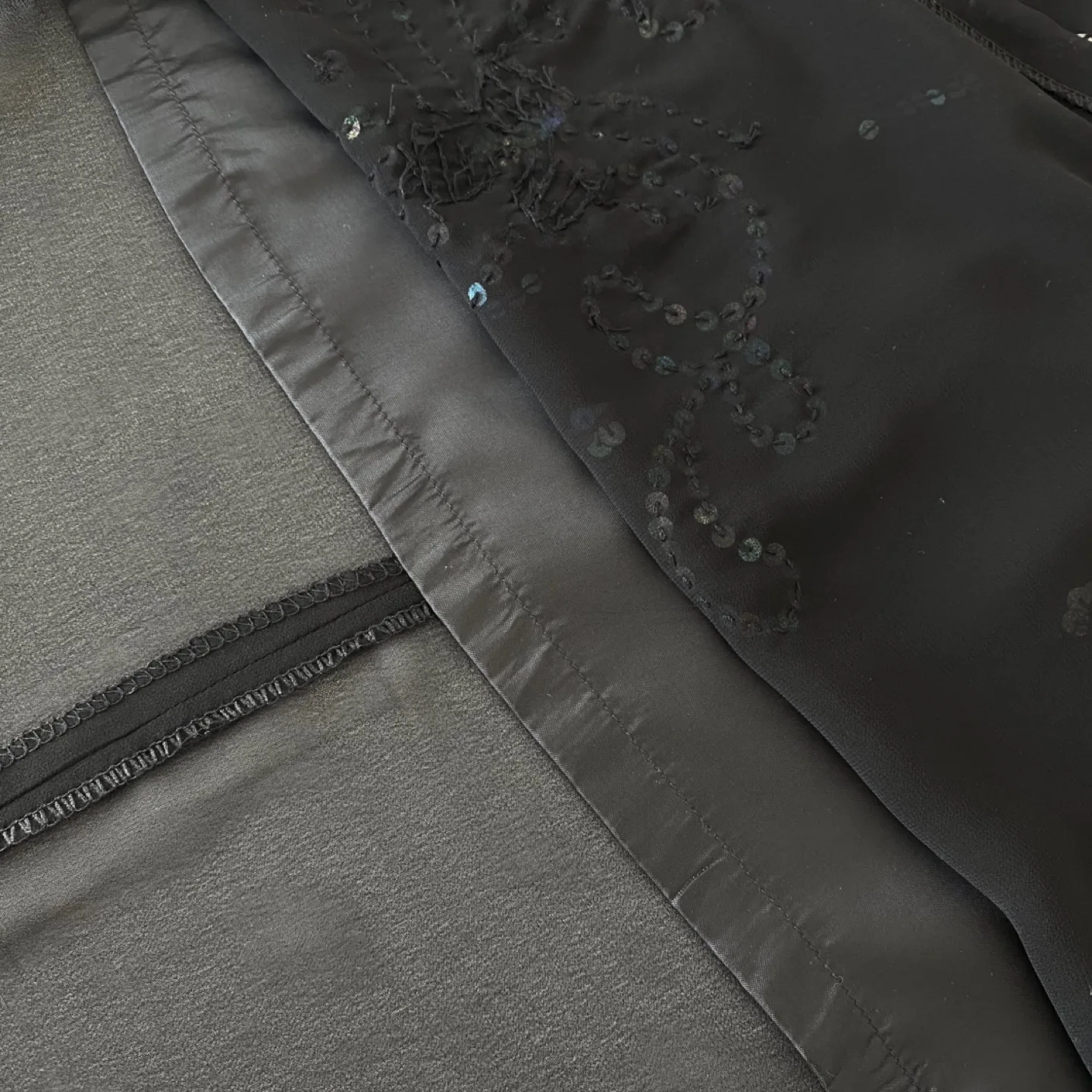 90's Sheer Sequin Detail Skirt image indicator(5)