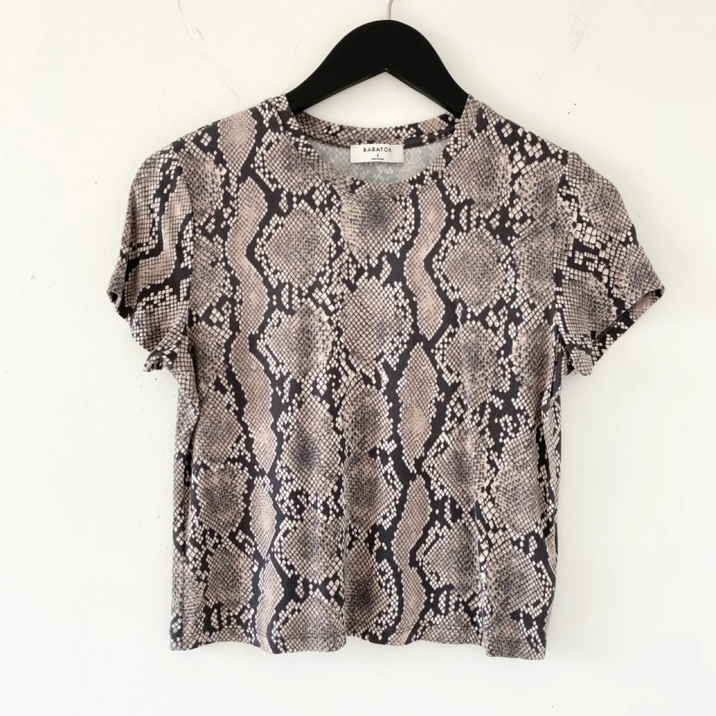 Aritzia Babaton Snake Print Tee thumbnail