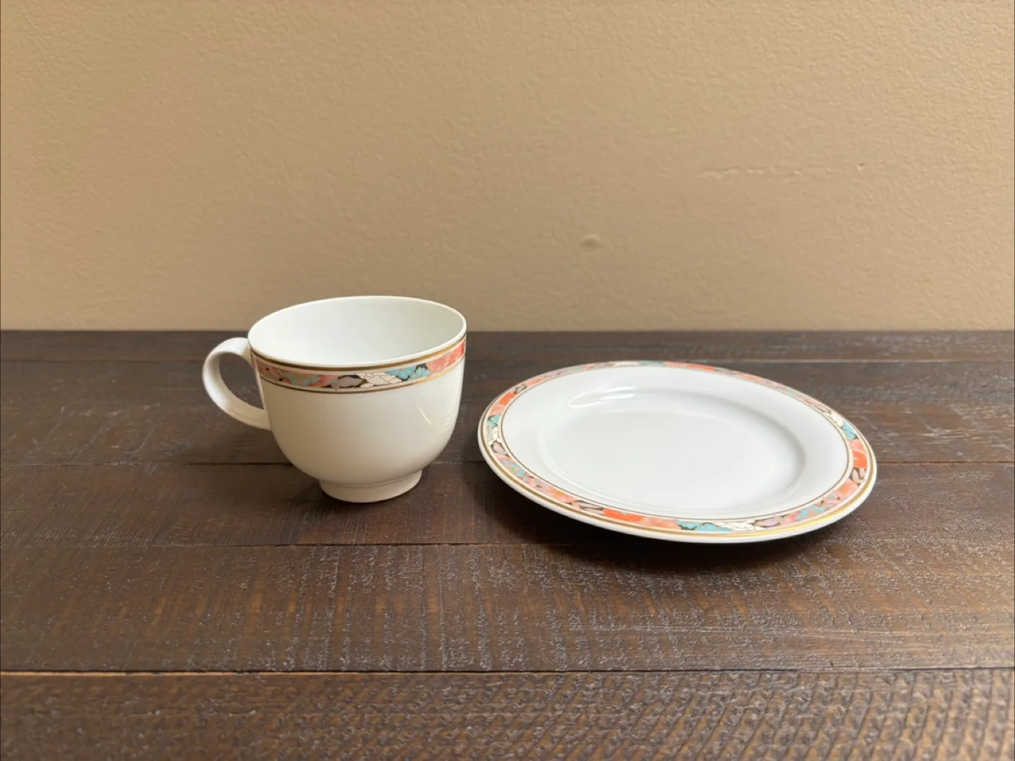 🇨🇦 Hutschenreuther Germany small cup & small plate thumbnail