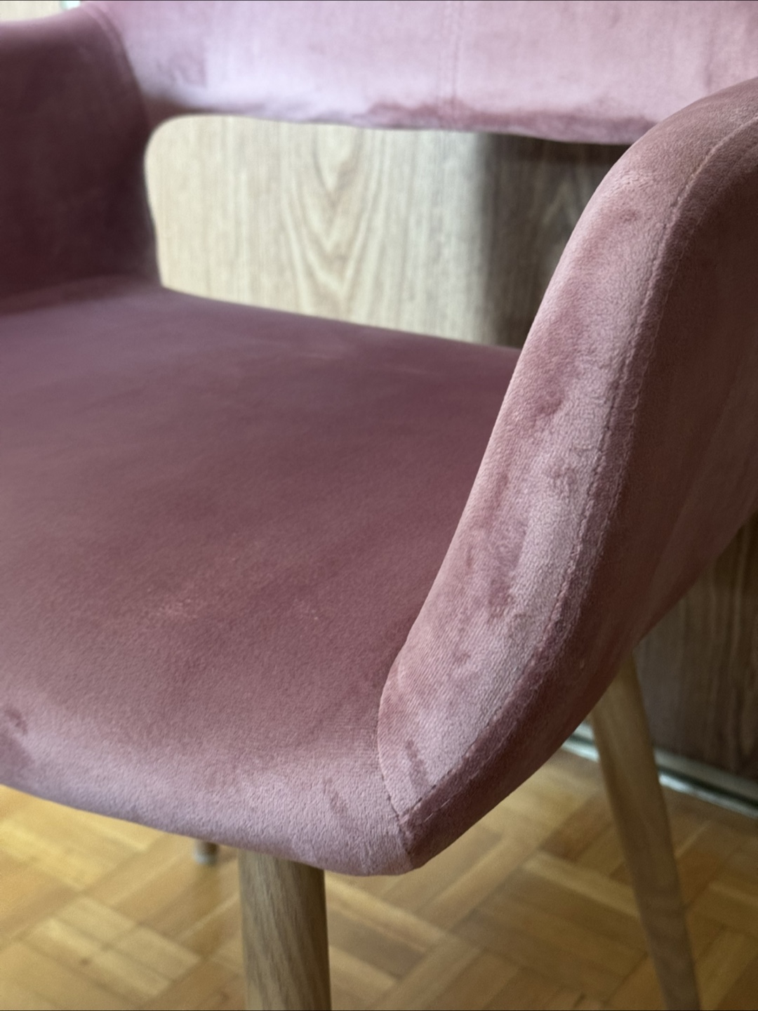 Pink Velvet Accent Chair - photo 3