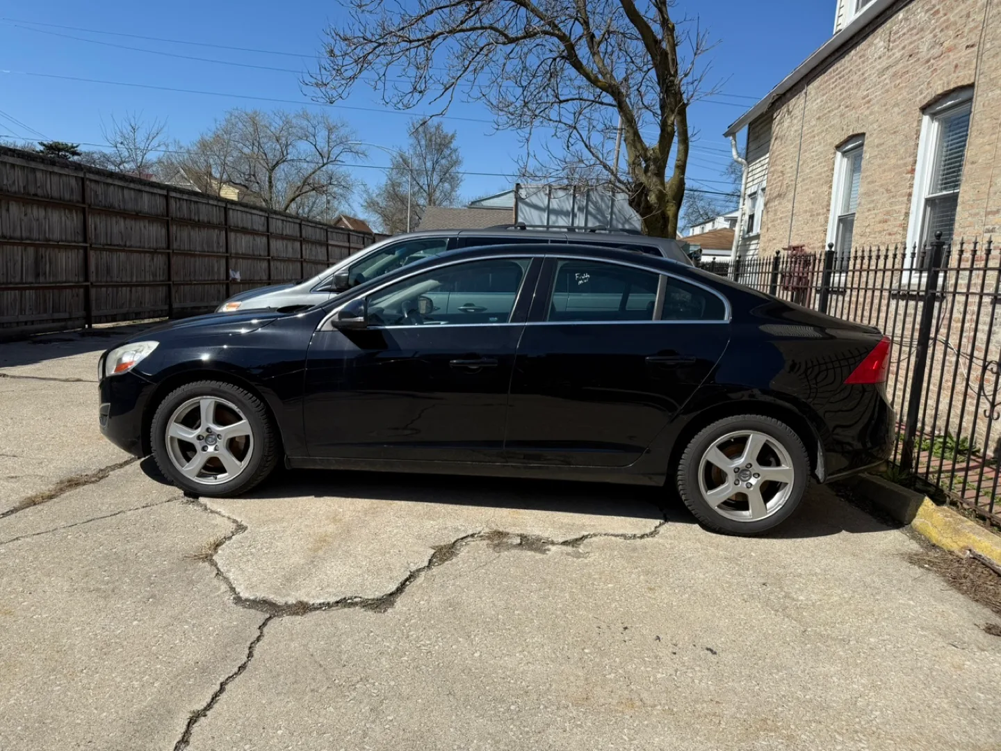 Black Volvo S60 Sedan 2013 thumbnail