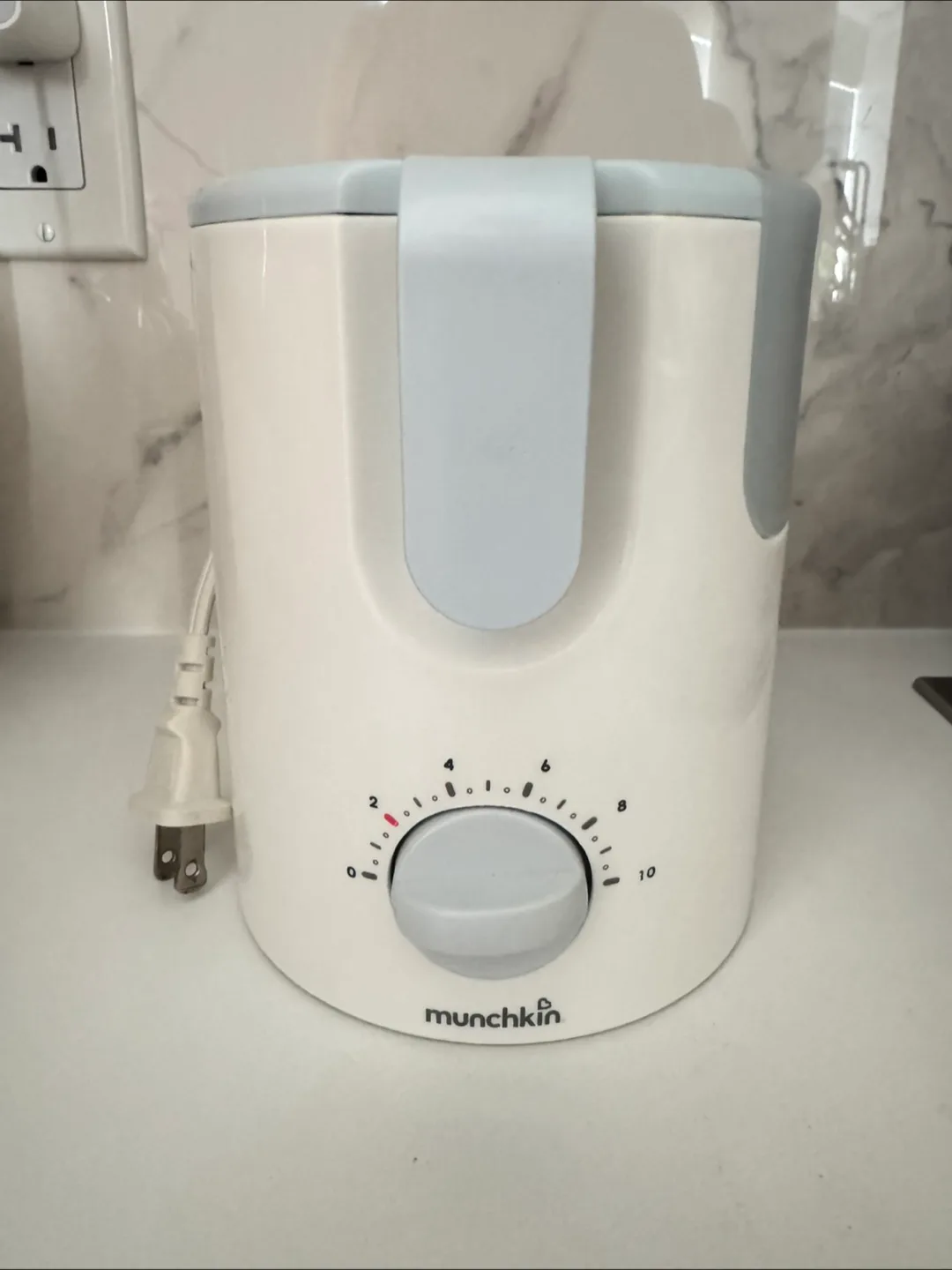 Munchkin Bottle Warmer thumbnail