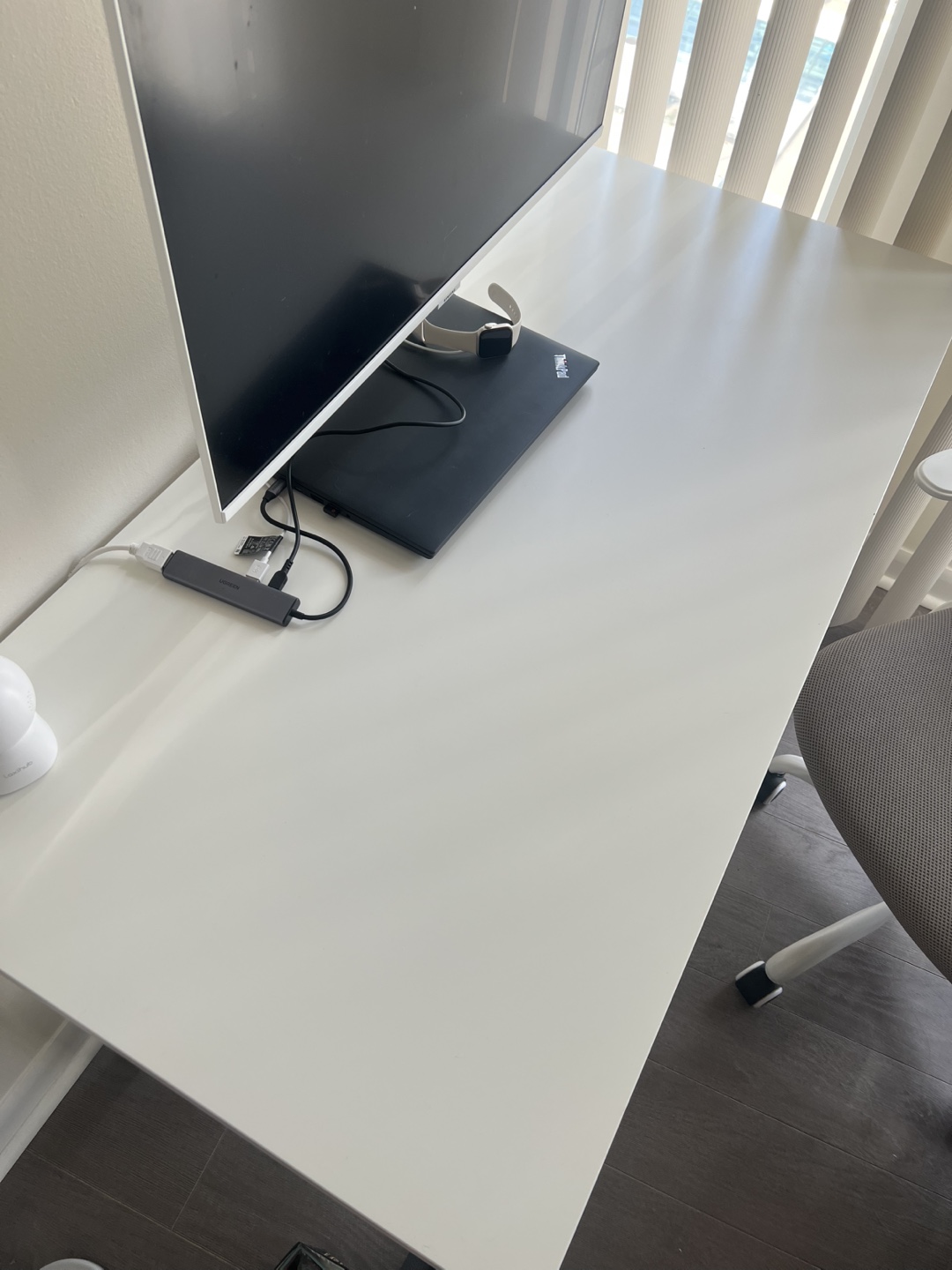 IKEA LAGKAPTEN / ADILS Desk - White