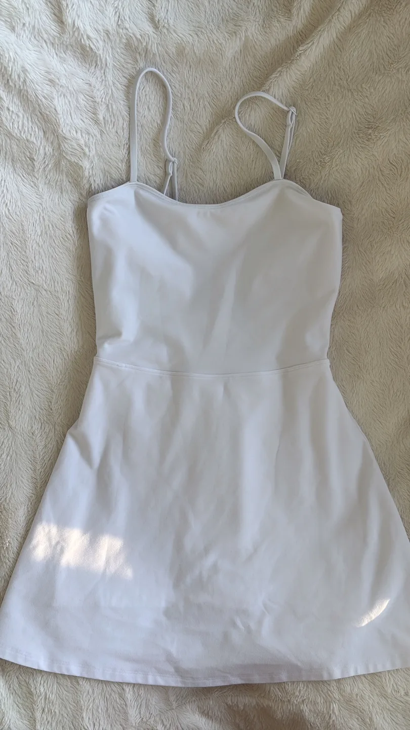 Alo Yoga Alosoft Courtside Tennis Dress thumbnail