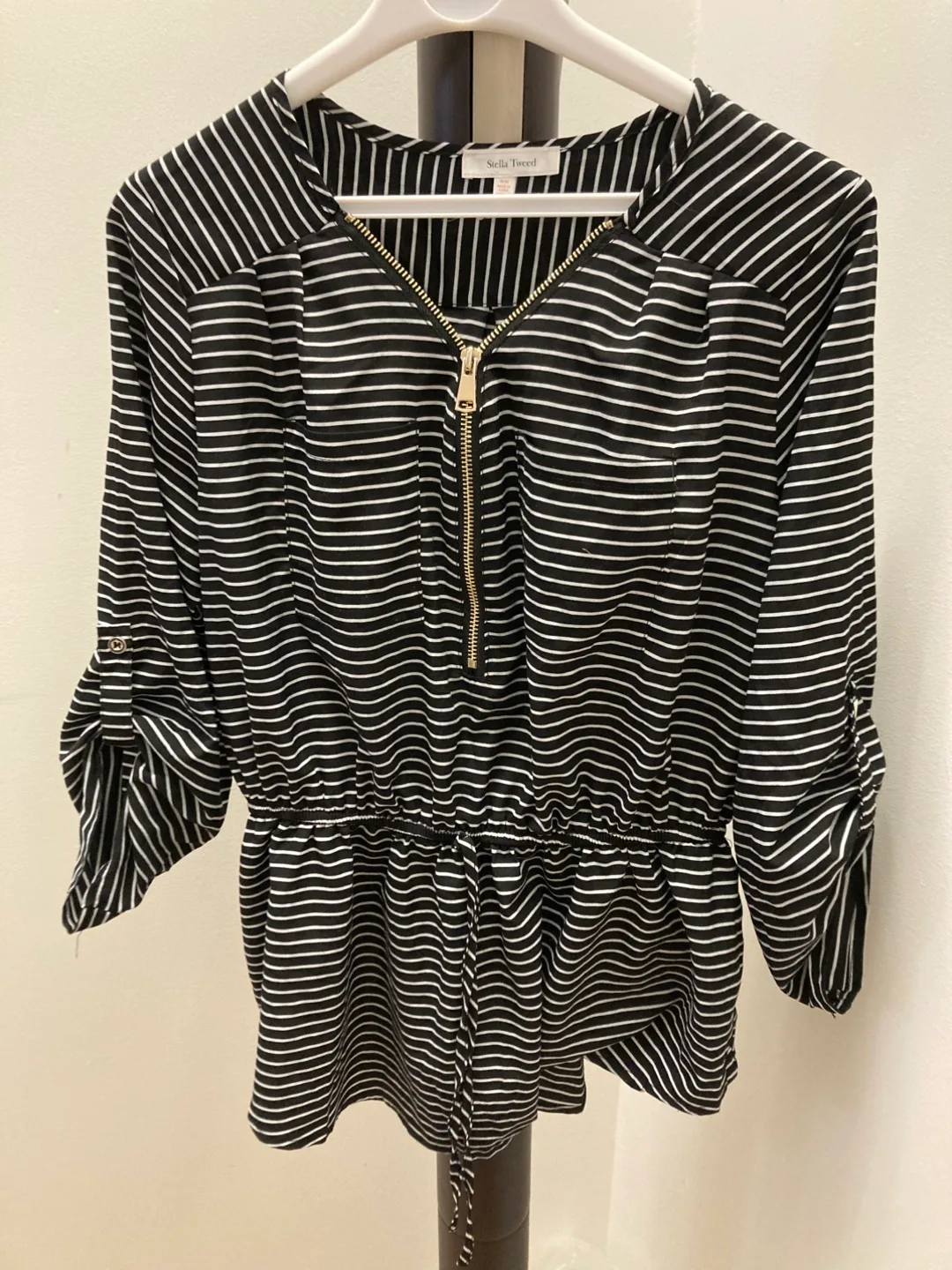 🇨🇦🍁Stella Tweed Striped Blouse - Size M thumbnail