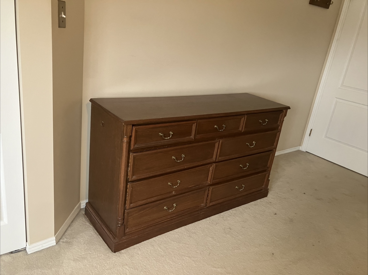 Complete Queen Bedroom Set - photo 3