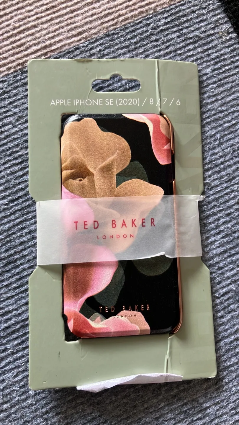 New Ted Baker iPhone SE (2020) Case thumbnail