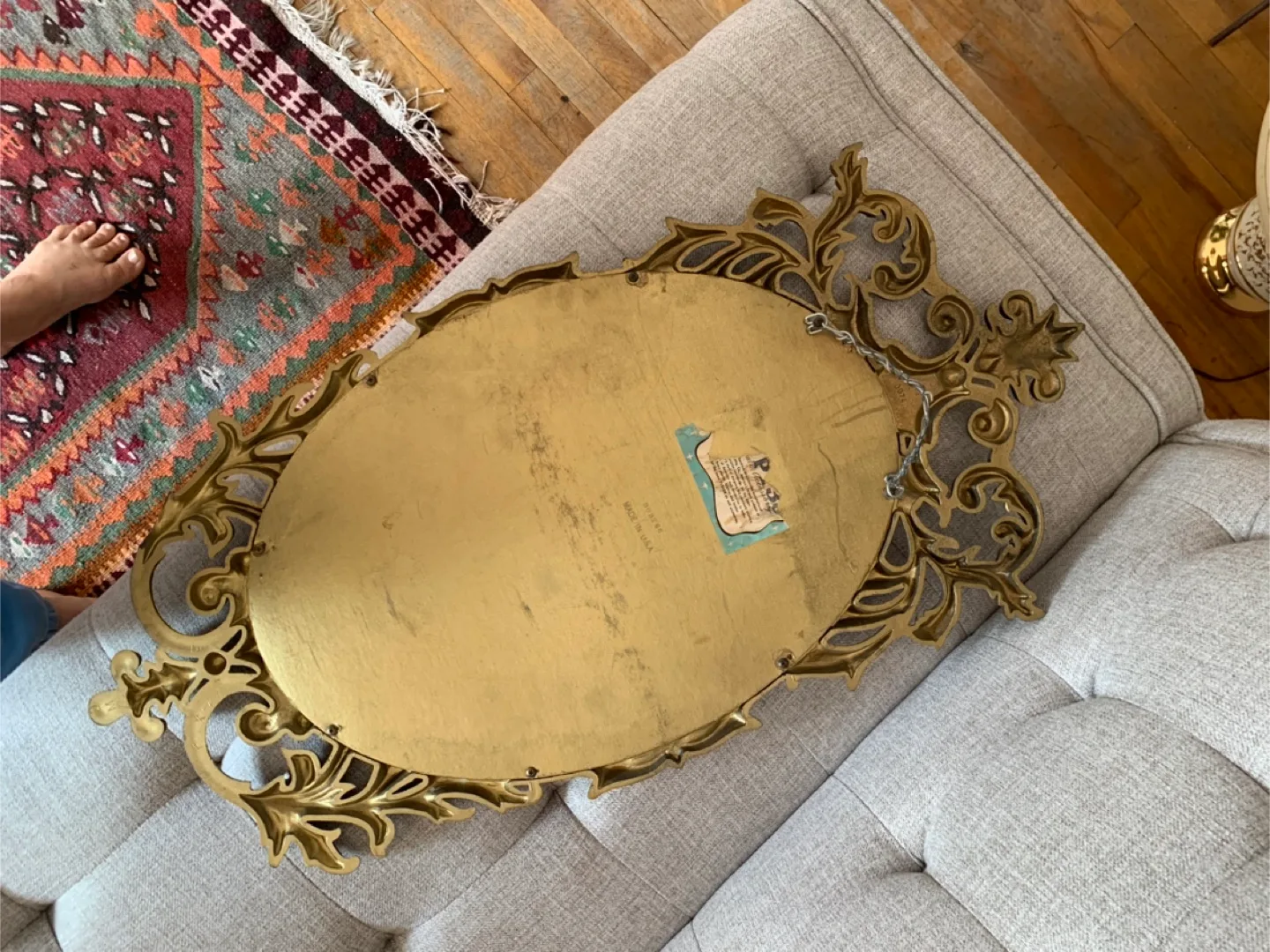 Large Vintage Oval Hollywood Regency Style Wall Mirror image indicator(5)