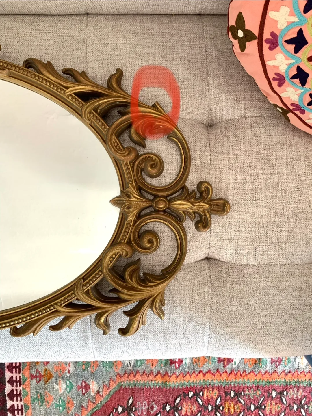 Large Vintage Oval Hollywood Regency Style Wall Mirror image indicator(8)