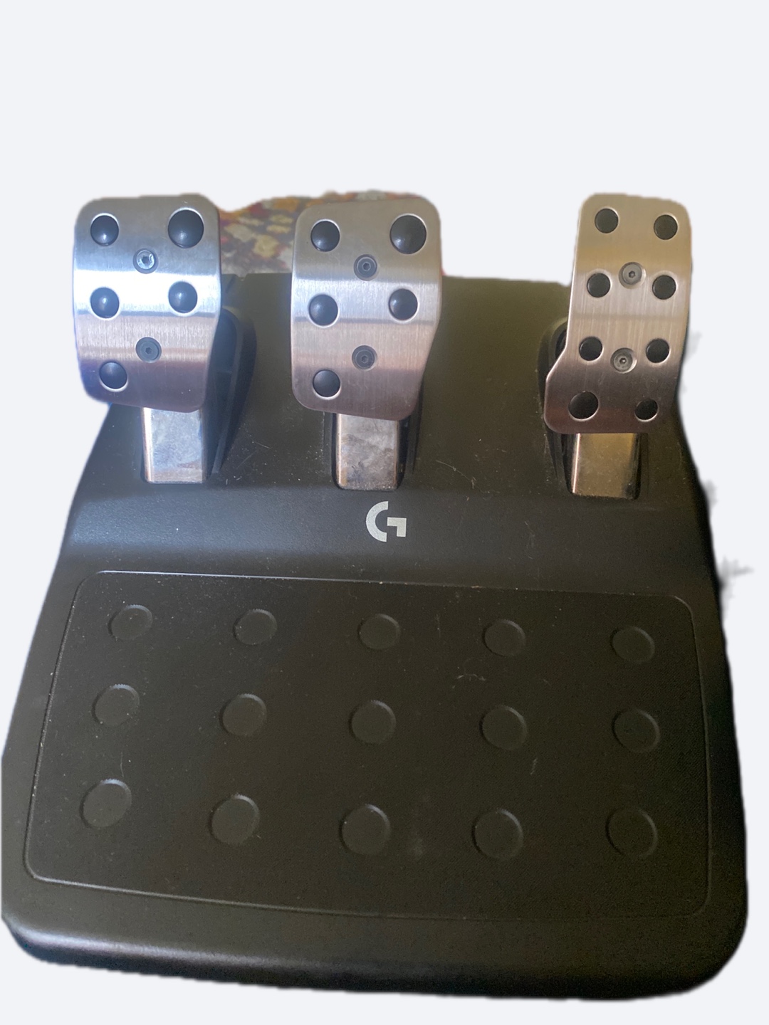 Logitech G923 Racing Wheel and Pedals - photo 2