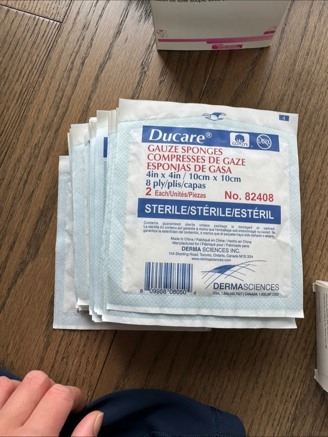 23 packs Ducare sterile Gauze Sponges 4in x 4in thumbnail