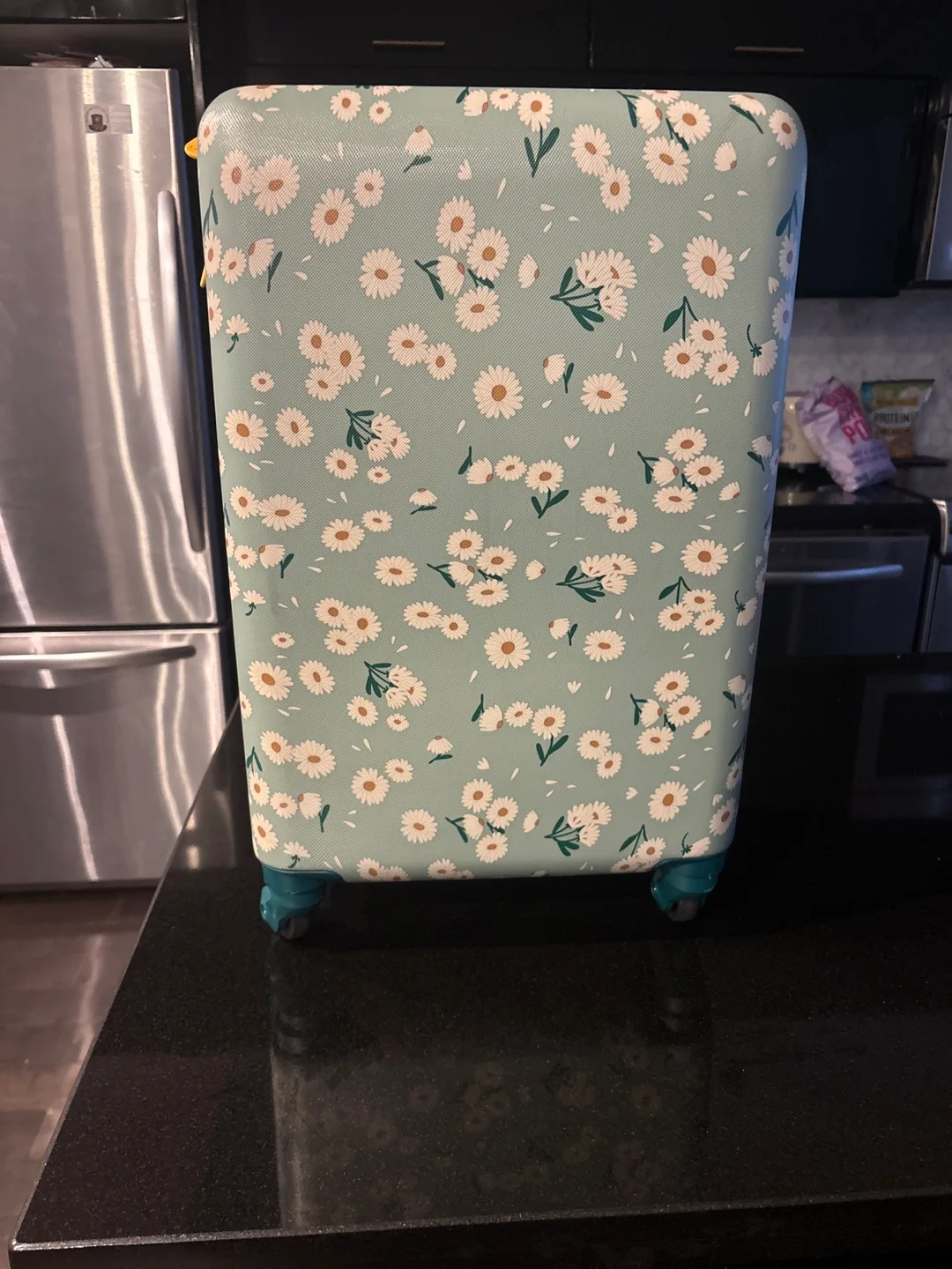 Cat and Jack  Carry-On Suitcase - Floral image indicator(2)