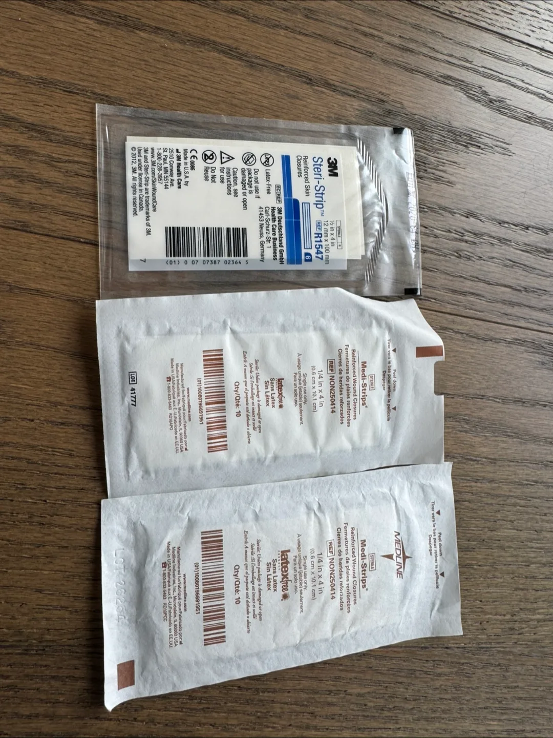 BRAND NEW Steri-Strip 3 packs thumbnail