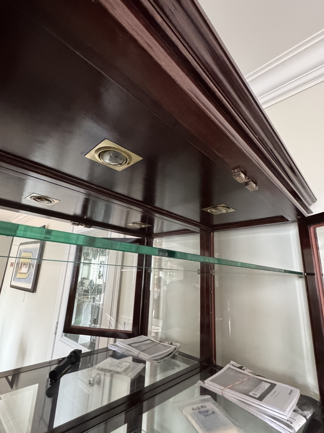 Solid wood hutch with brass hardware - photo 4