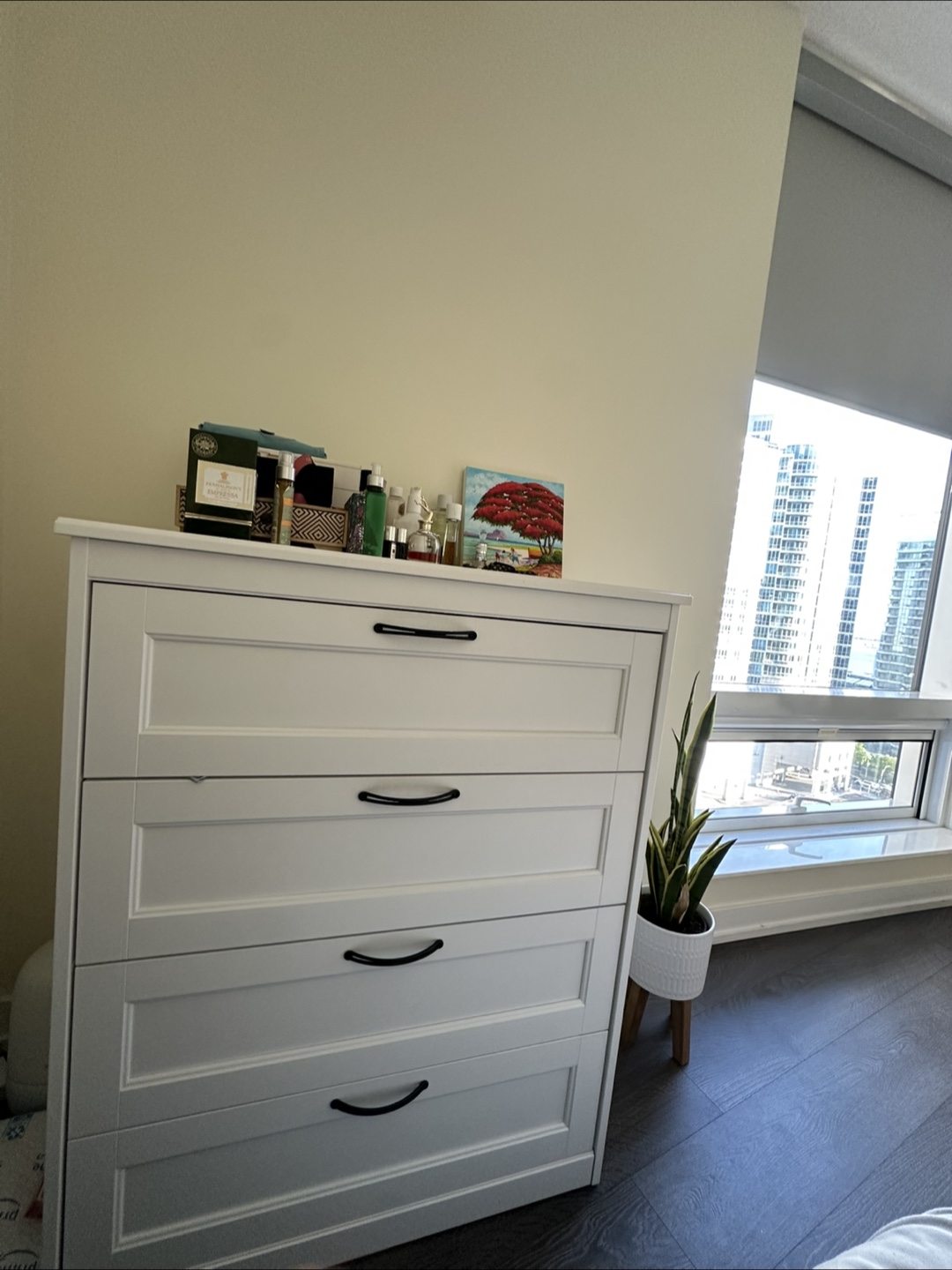 IKEA Hemnes White 4-Drawer Dresser - photo 3