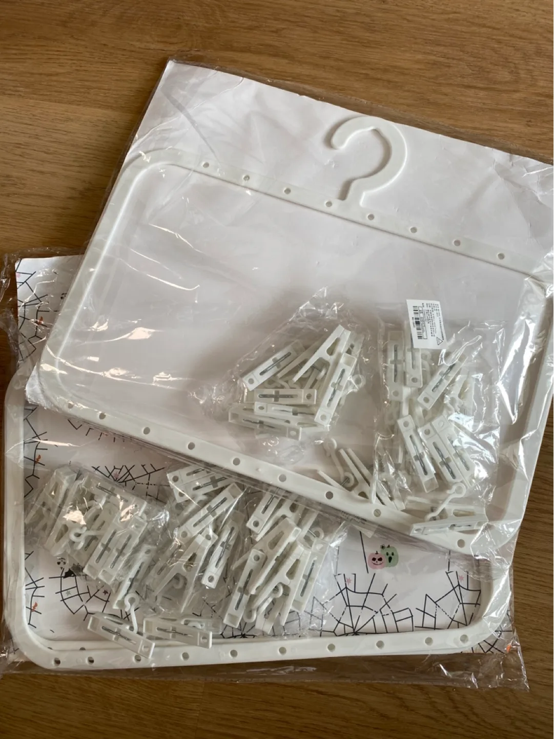 Hat Organizer Hanger with Clips - New in Package! image indicator(2)