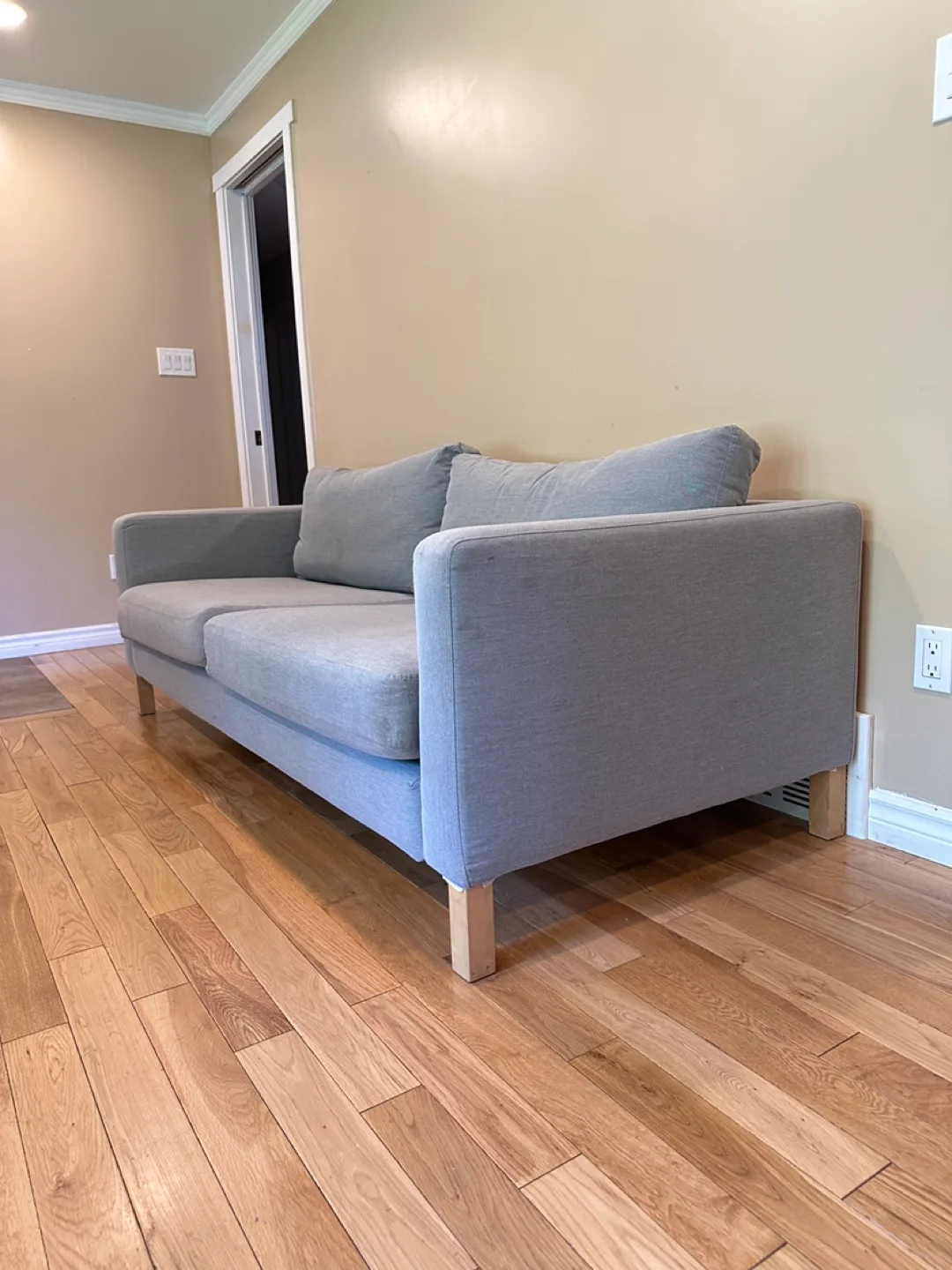 IKEA Karlanda Grey 3 Seater Sofa (CAN DELIVER) image indicator(4)