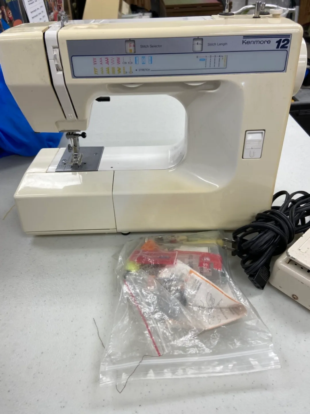Kenmore 12 Sewing Machine thumbnail
