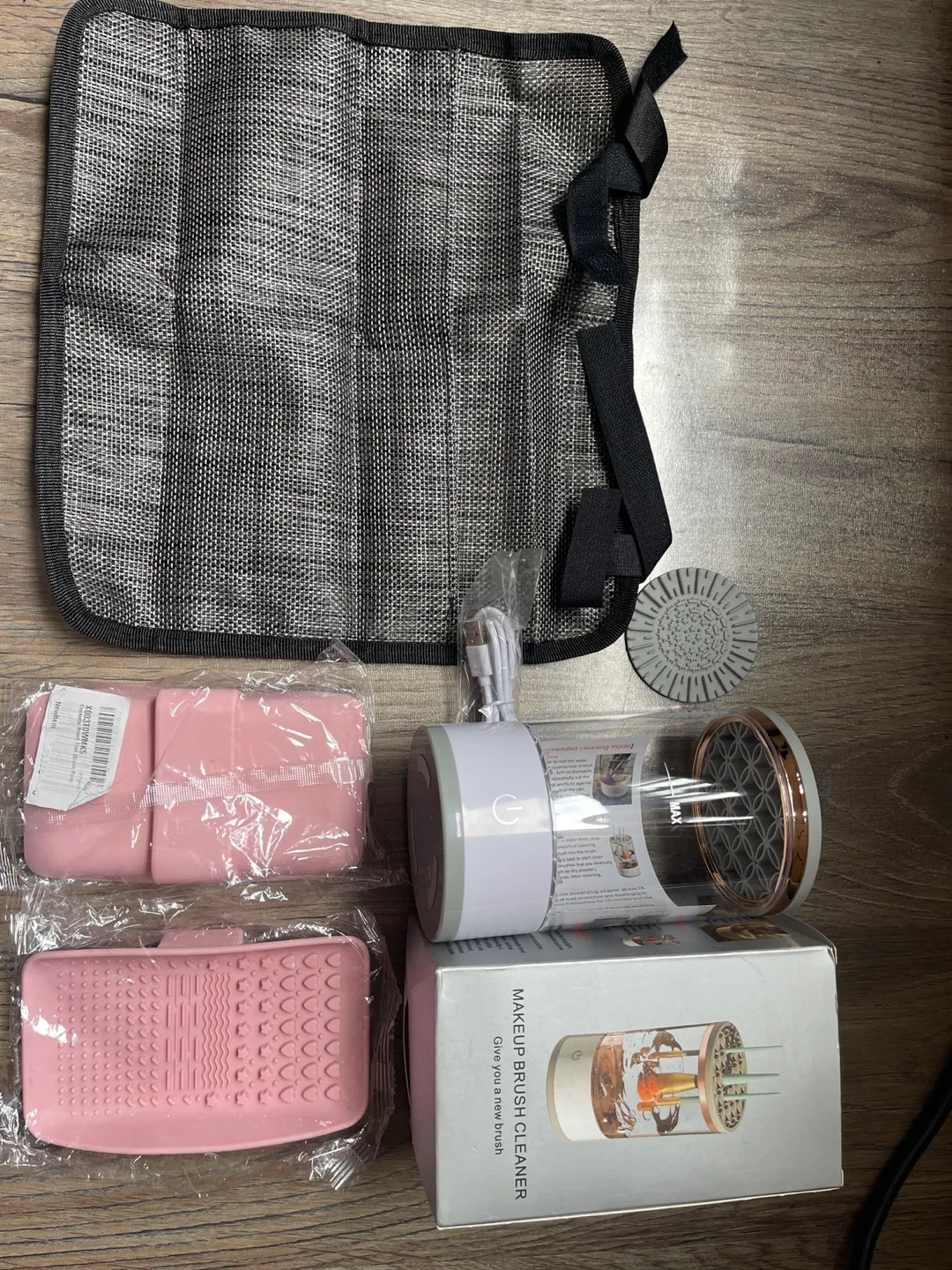 Makeup Brush Cleaner Machine & Dryer 🇨🇦 thumbnail