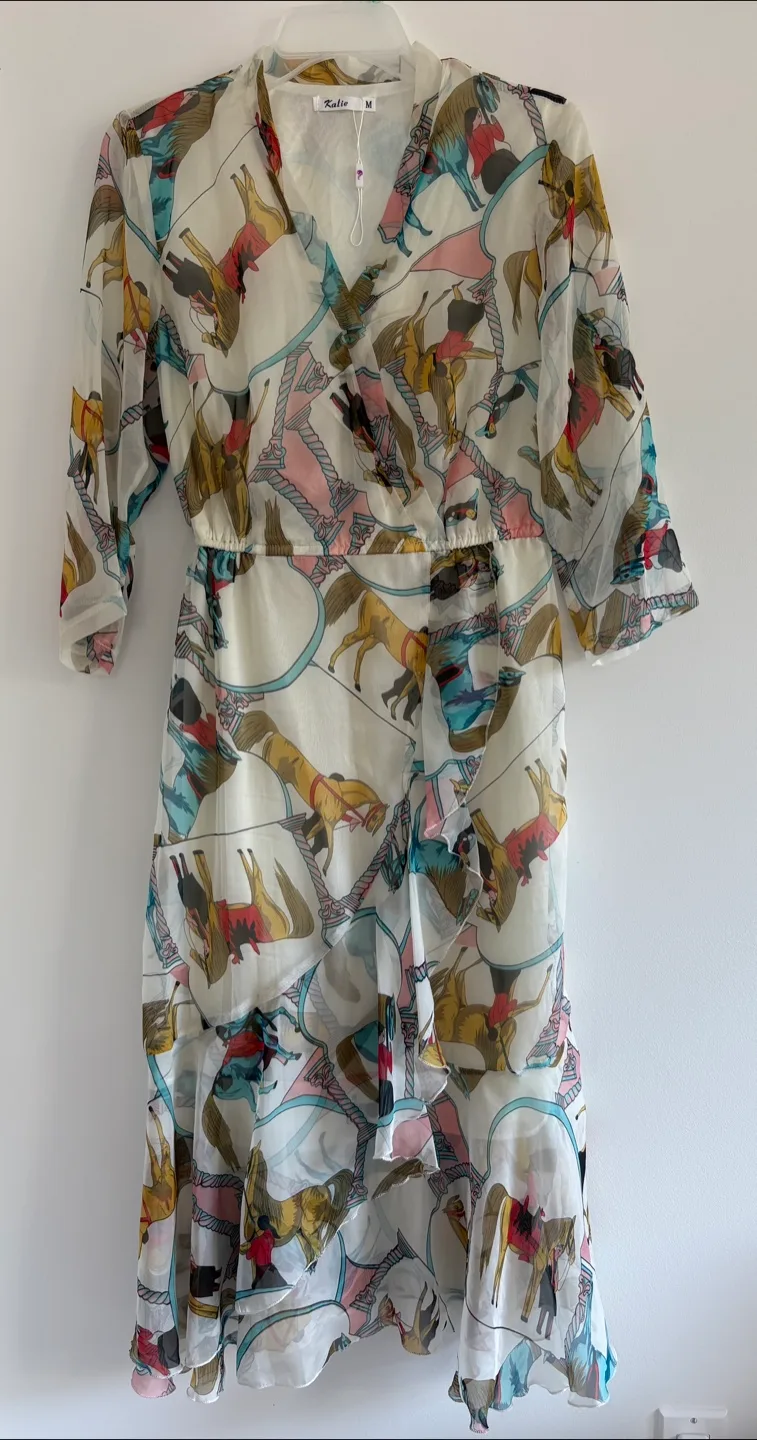 Beautiful Katie Horse Print Dress! Size M thumbnail