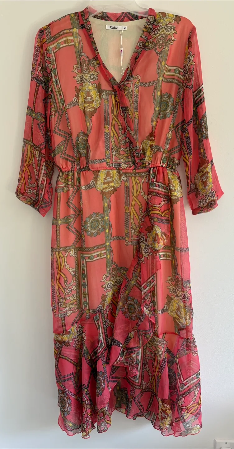 Beautiful Katie Pink Patterned Dress - Size M thumbnail