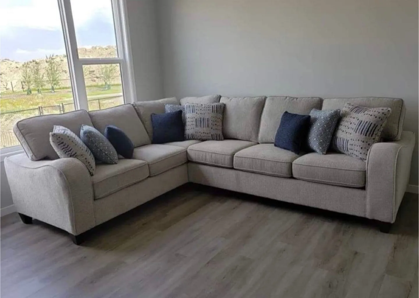 Chenille Ivory Sectional thumbnail