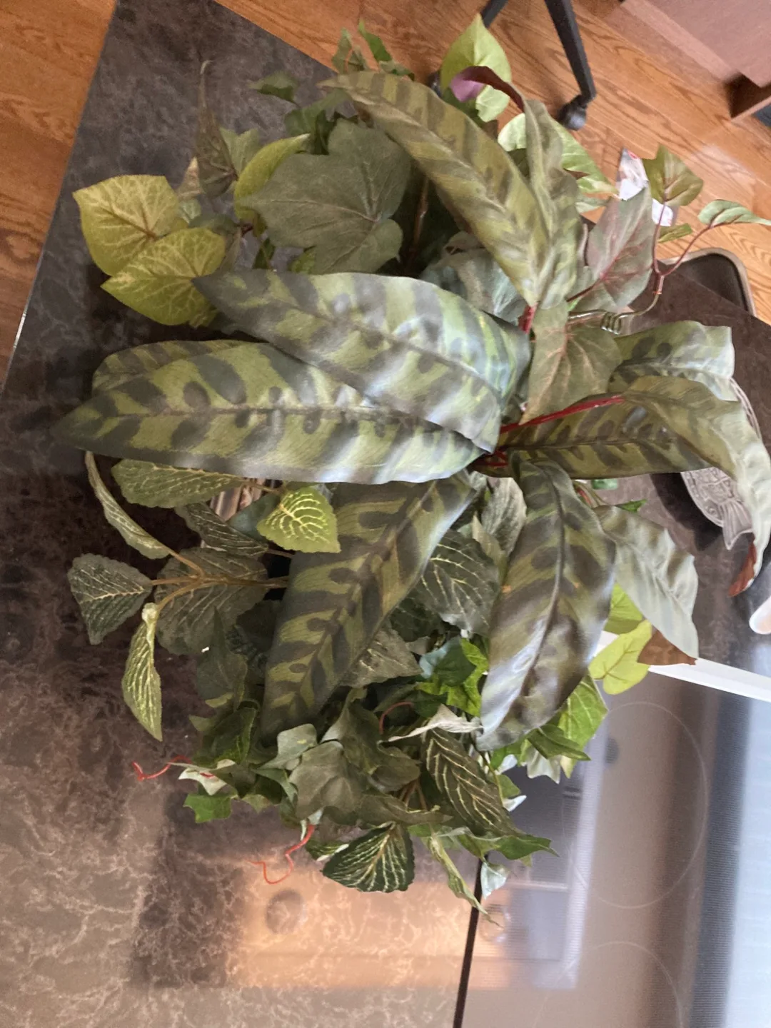 Artificial Plant in Decorative Pot image indicator(3)