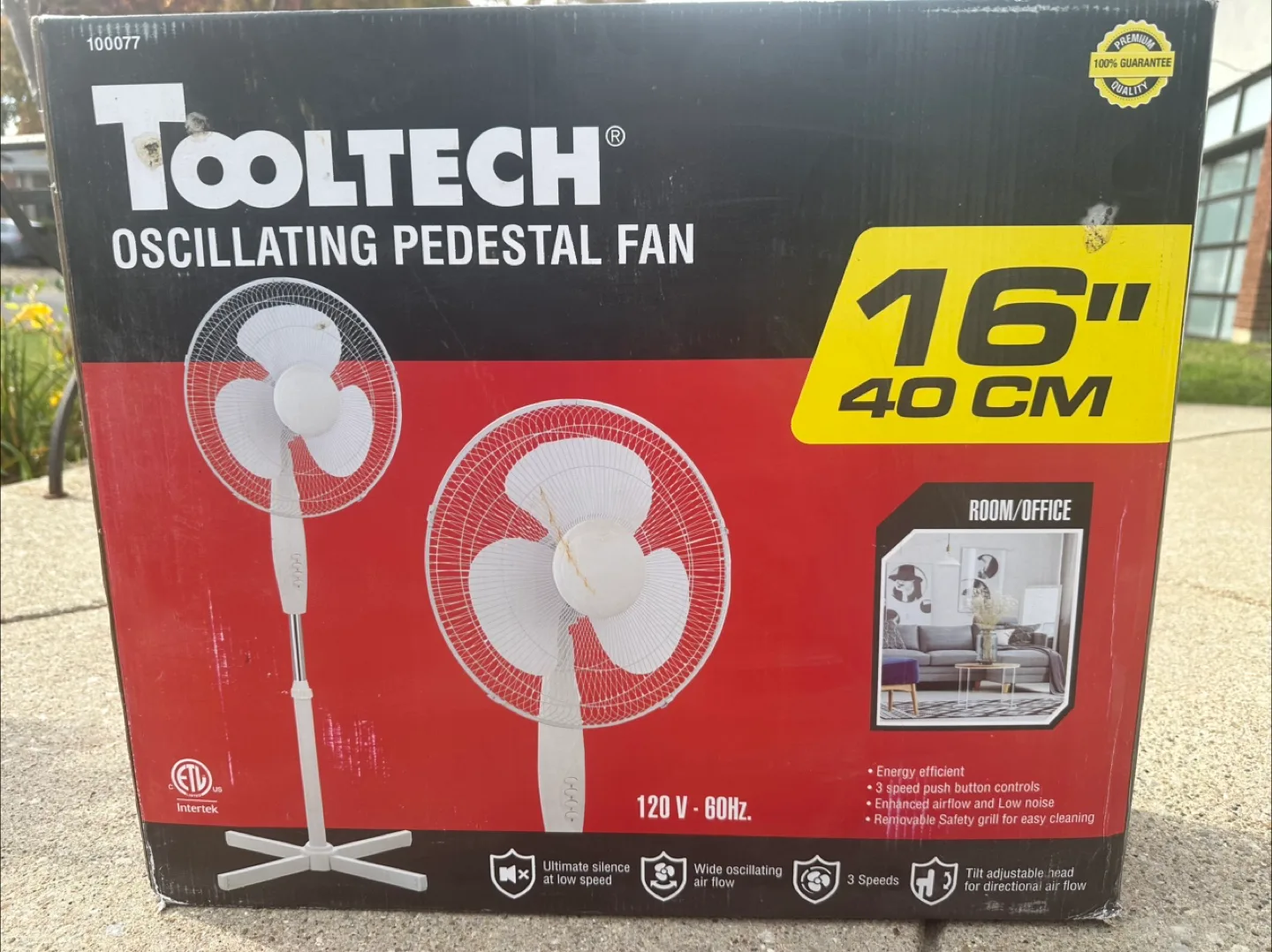 ToolTech 16" Oscillating Pedestal Fan - White thumbnail