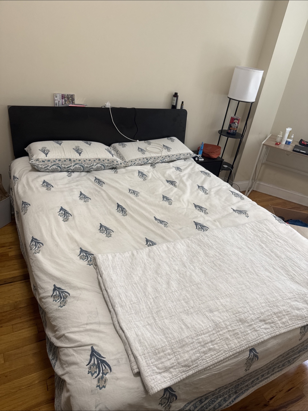 Queen Size Bed Frame with Headboard and Charging Port