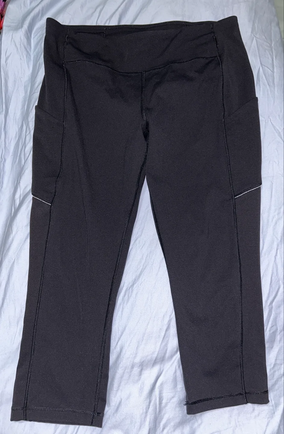 Lululemon Black Capri Leggings W Pockets - Size 12 thumbnail