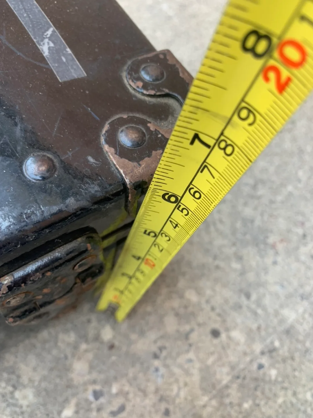 Vintage toolbox thumbnail