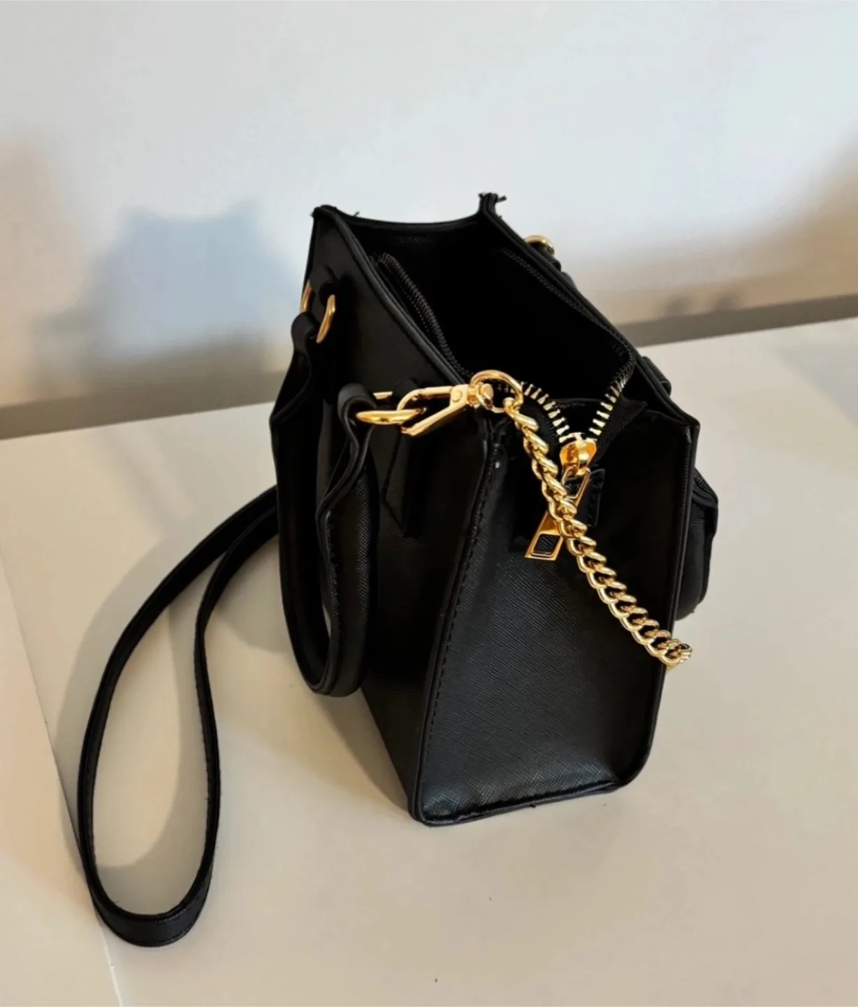 Black Mini Handbag with Gold Chain image indicator(2)