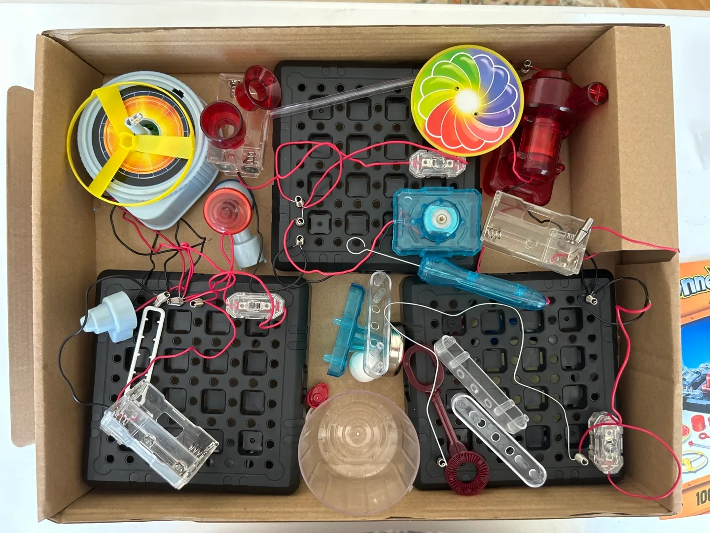 Connex 100+ Super Scientific Set image indicator(3)