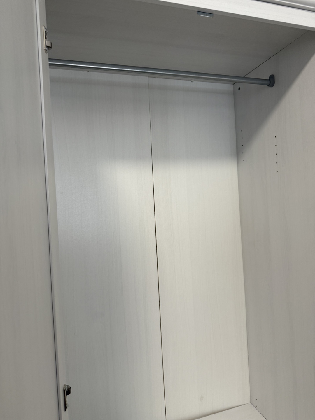 White Wardrobe with Shelves - photo 3