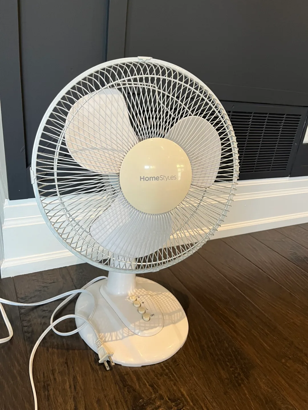 White Fan thumbnail