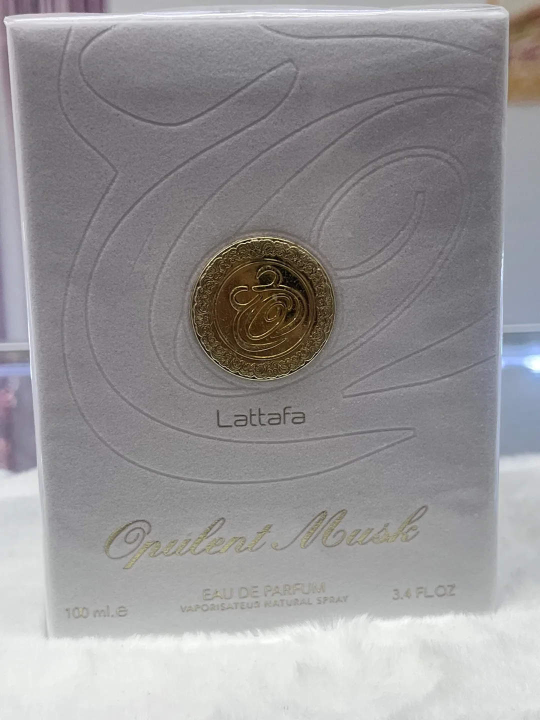 Lattafa Opulent Musk 3.4 fl oz thumbnail