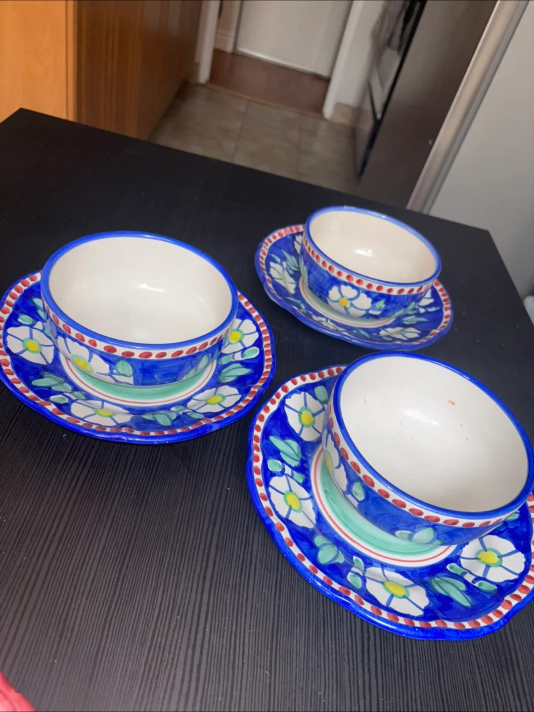 Dinnerware Set - large Plates, small plates & Bowls image indicator(4)