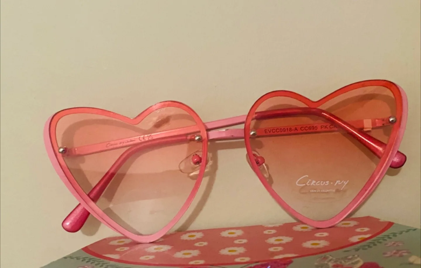 Circus NY Heart Sunglasses Pink thumbnail