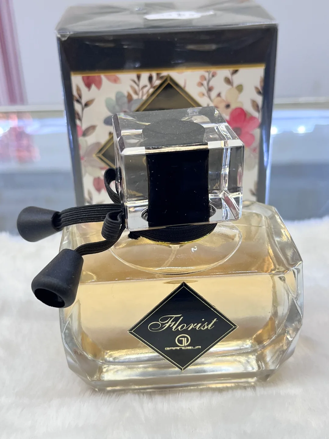 Grandeur Florist Eau De Parfum 3.4 fl oz image indicator(2)