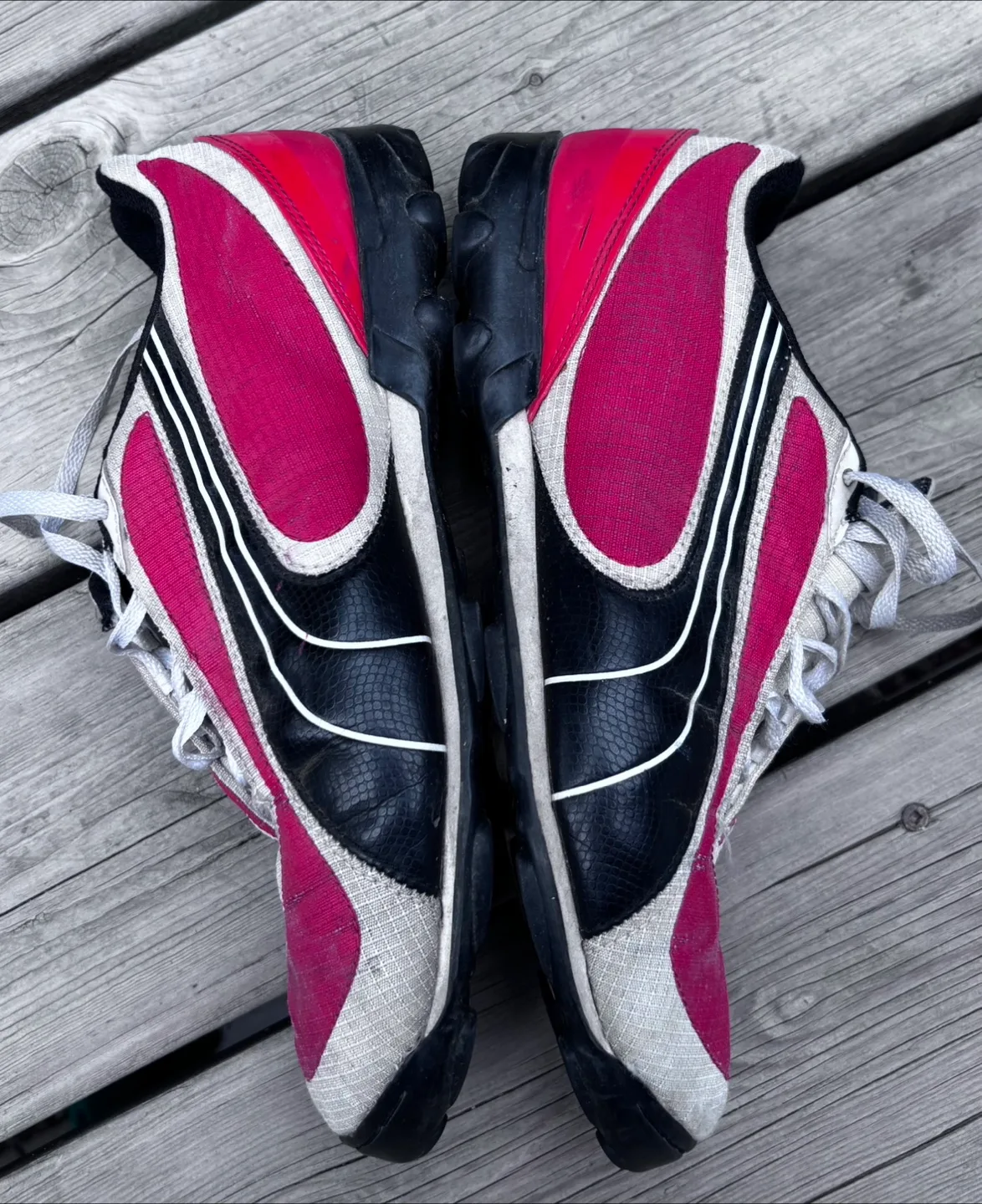 Vintage Puma Shoes - Size 8 image indicator(3)