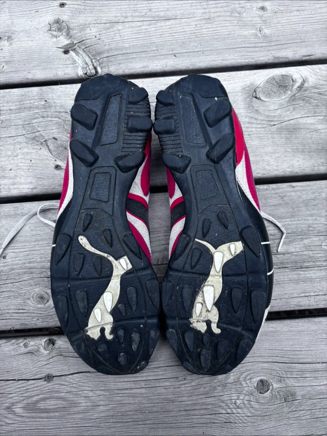 Vintage Puma Shoes - Size 8 image indicator(6)