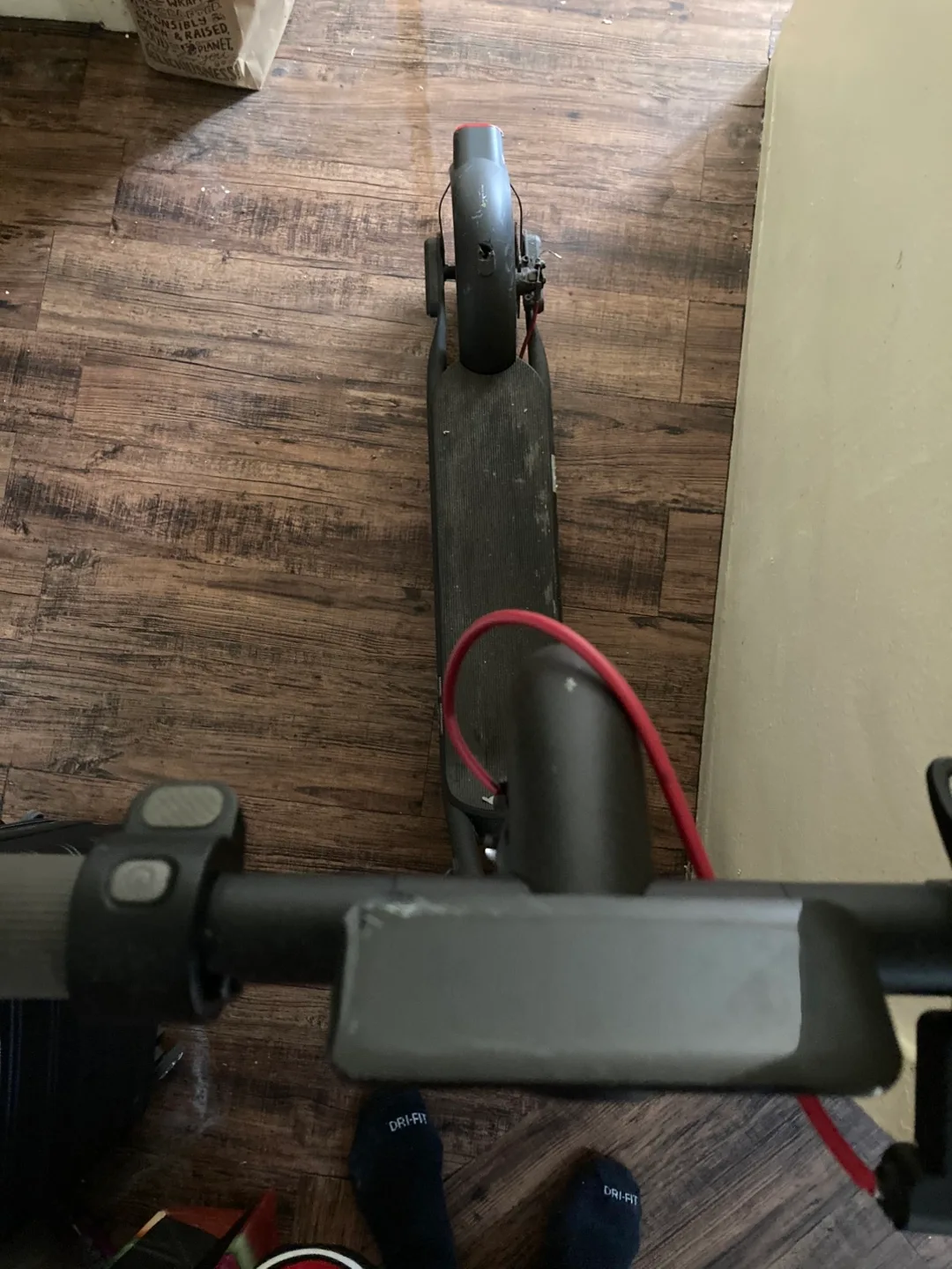 Electric Scooter - Good Condition thumbnail