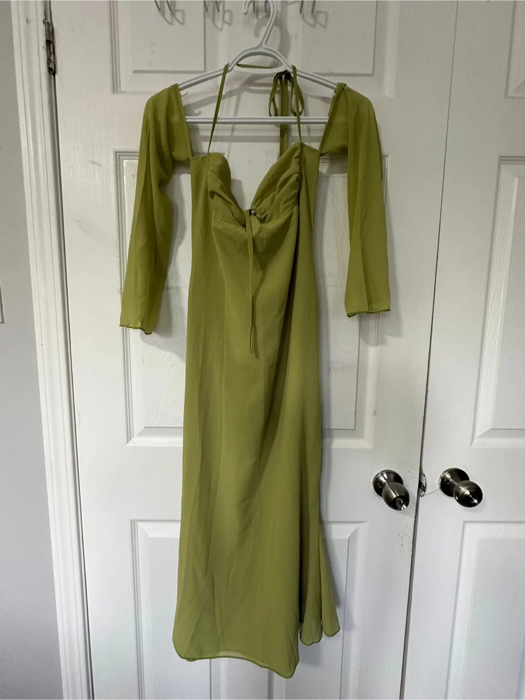 Whimsical Moss Green Dress with Attached Sleeves thumbnail