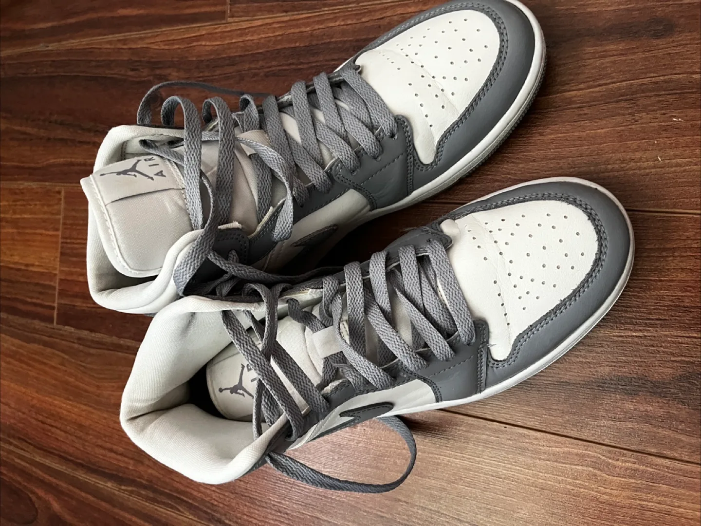 Nike Air Jordan 1 Mid Grey White, US 8.5 thumbnail
